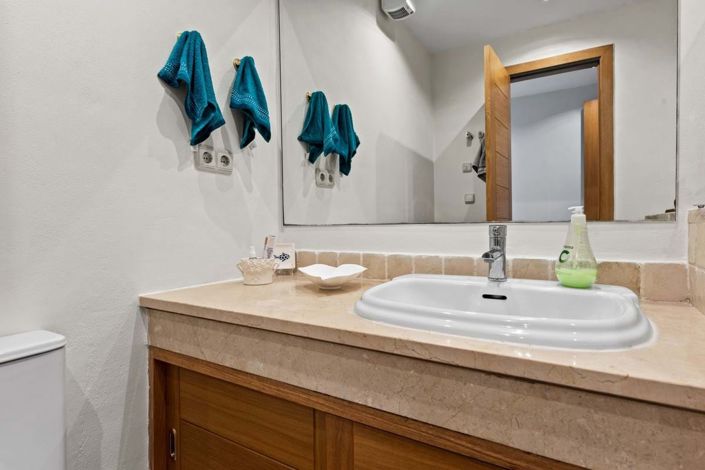 Image No.16-2 Bed Apartment for sale