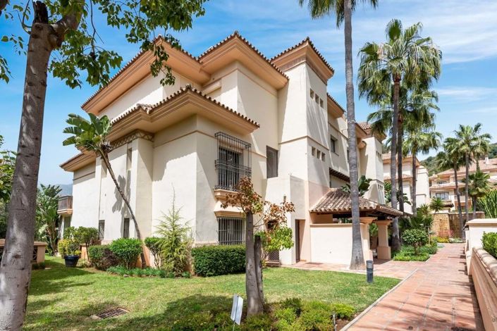 Image No.23-2 Bed Apartment for sale