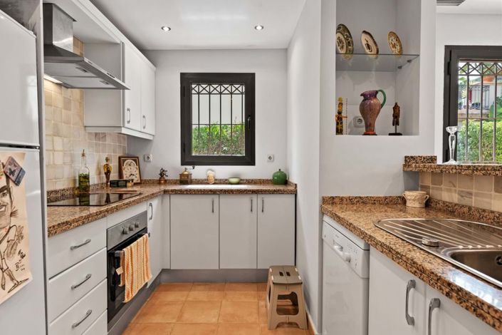 Image No.9-2 Bed Apartment for sale