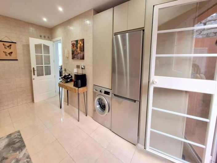 Image No.14-3 Bed Apartment for sale