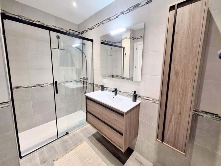 Image No.18-3 Bed Apartment for sale