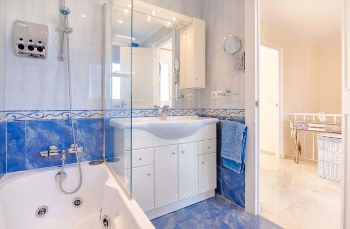 Image No.24-Maison de ville de 3 chambres à vendre à Estepona