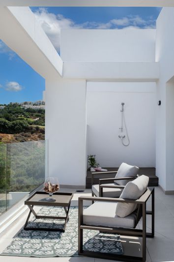 Image No.32-2 Bed Apartment for sale