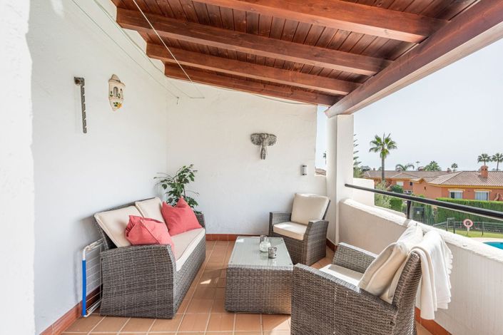 Image No.12-3 Bed Townhouse for sale