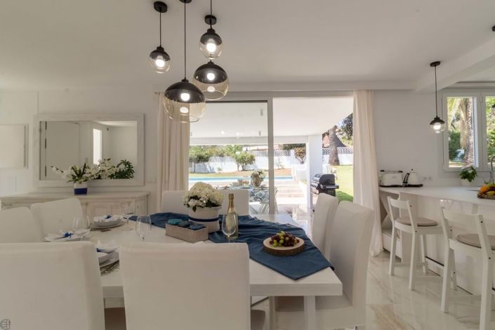 Image No.15-4 Bed Villa for sale