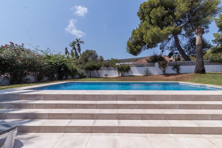 Image No.23-4 Bed Villa for sale