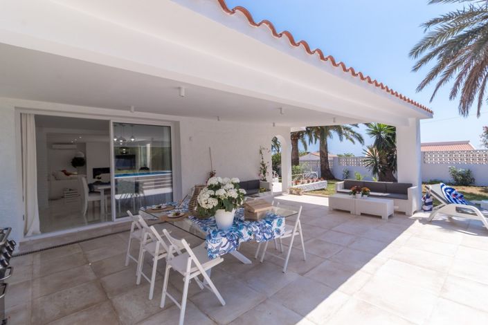 Image No.8-4 Bed Villa for sale