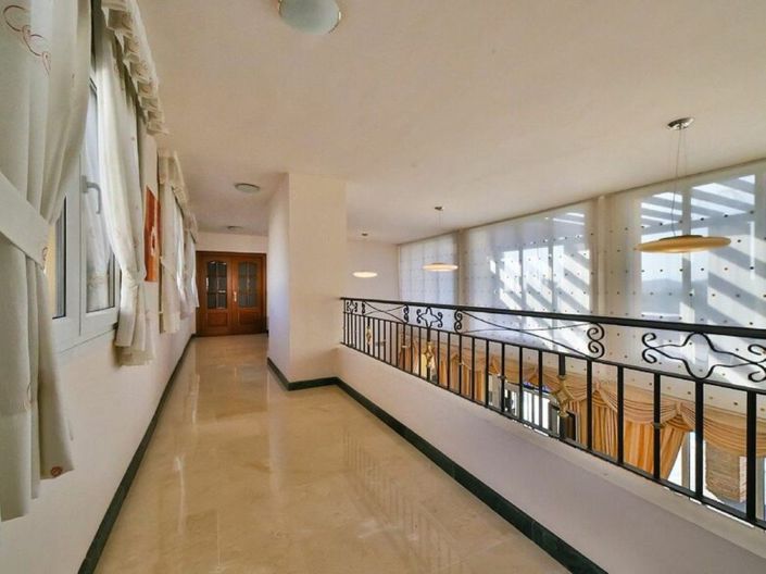 Image No.14-6 Bed Villa for sale