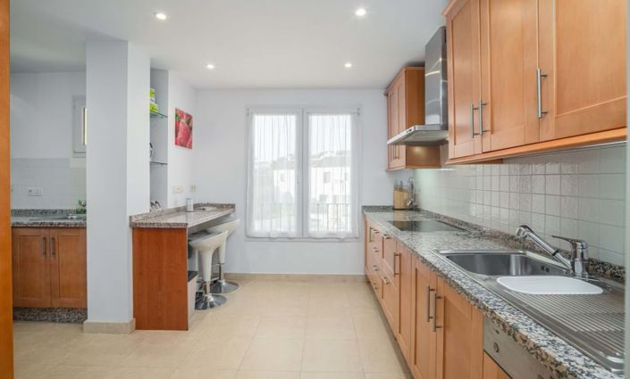 Image No.19-3 Bed Apartment for sale