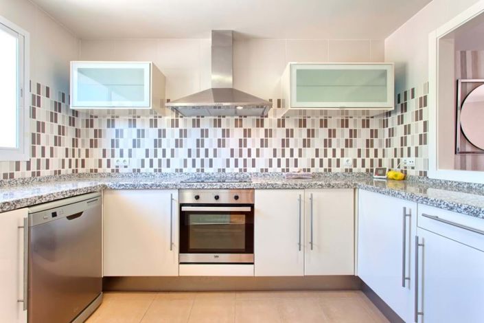 Image No.6-3 Bed Townhouse for sale