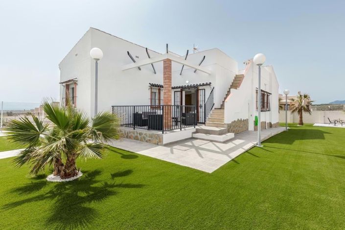 Image No.1-3 Bed Villa for sale