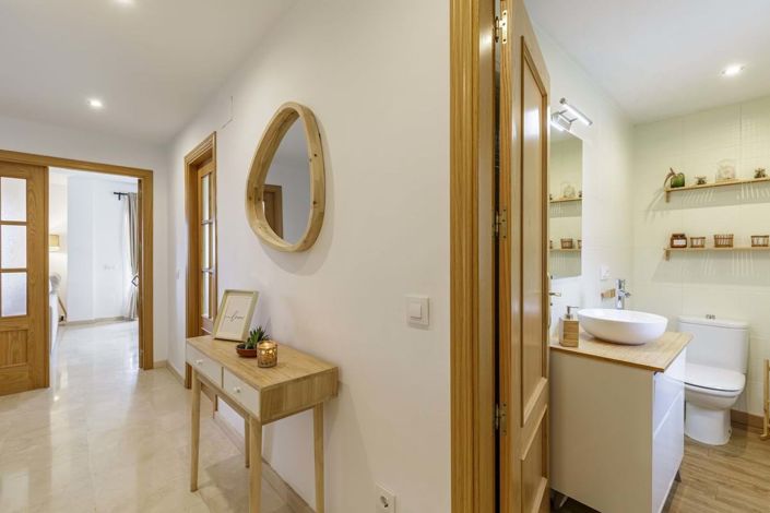 Image No.7-3 Bed Villa for sale