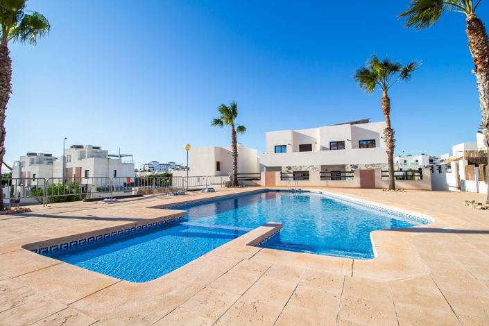 Image No.2-Villa de 3 chambres à vendre à Villamartin