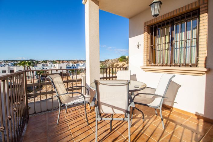 Image No.3-Villa de 3 chambres à vendre à Villamartin