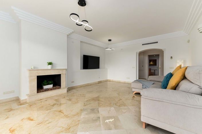 Image No.7-3 Bed Apartment for sale