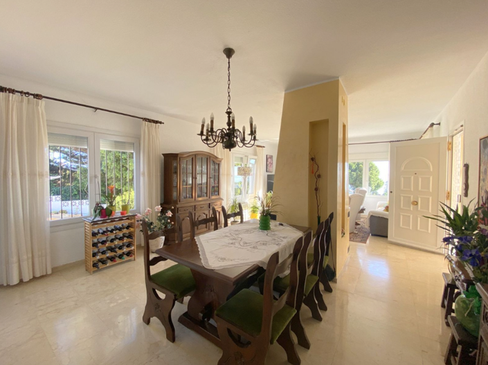 Image No.12-3 Bed Villa for sale