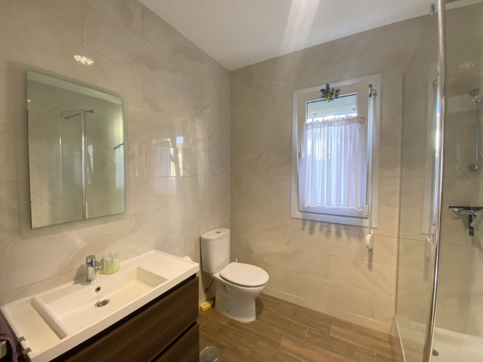 Image No.18-3 Bed Villa for sale