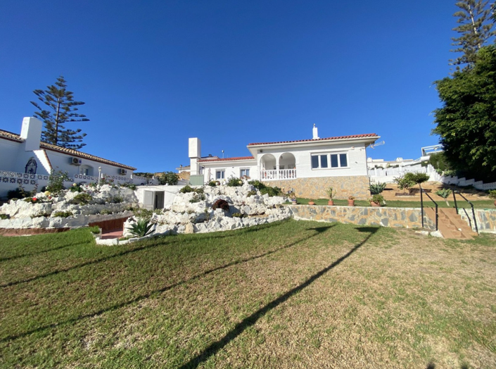 Image No.6-3 Bed Villa for sale