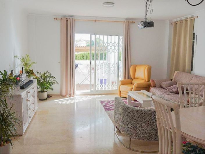 Image No.8-Appartement de 2 chambres à vendre à Estepona