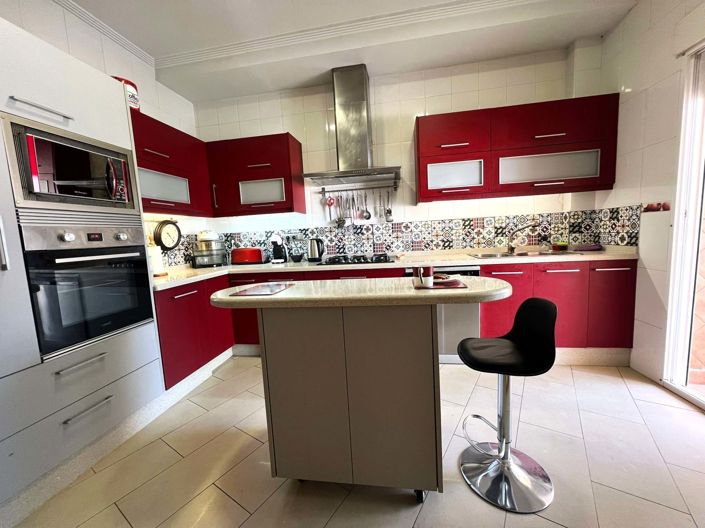 Image No.20-3 Bed Villa for sale