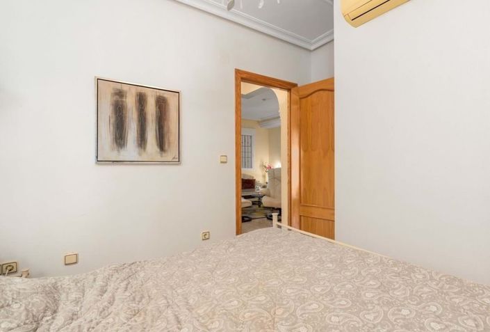 Image No.22-3 Bed Townhouse for sale