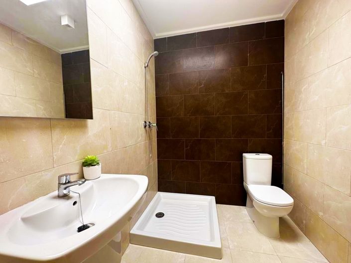 Image No.14-3 Bed Townhouse for sale