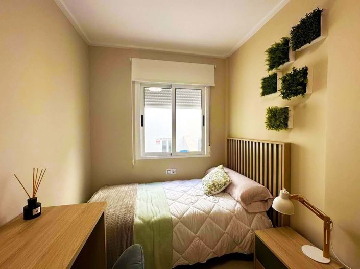 Image No.16-3 Bed Townhouse for sale