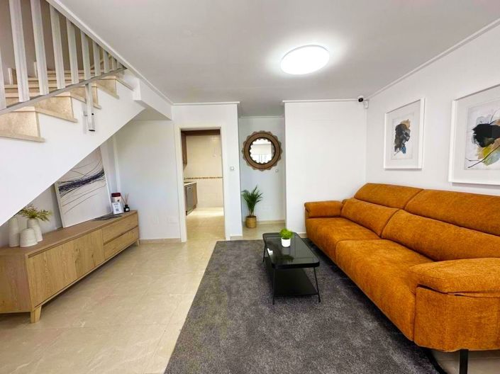 Image No.5-3 Bed Townhouse for sale