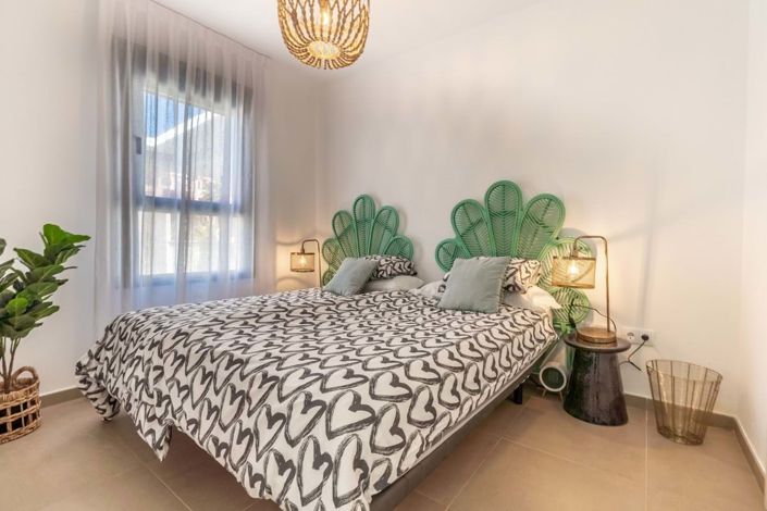 Image No.16-2 Bed Apartment for sale