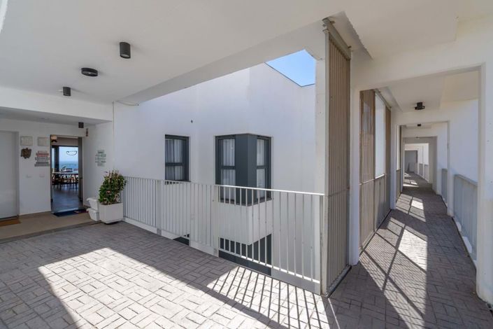 Image No.19-2 Bed Apartment for sale