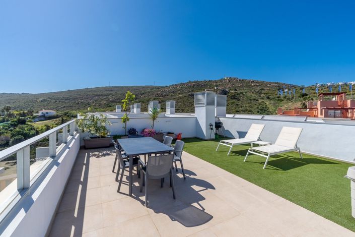 Image No.2-2 Bed Apartment for sale