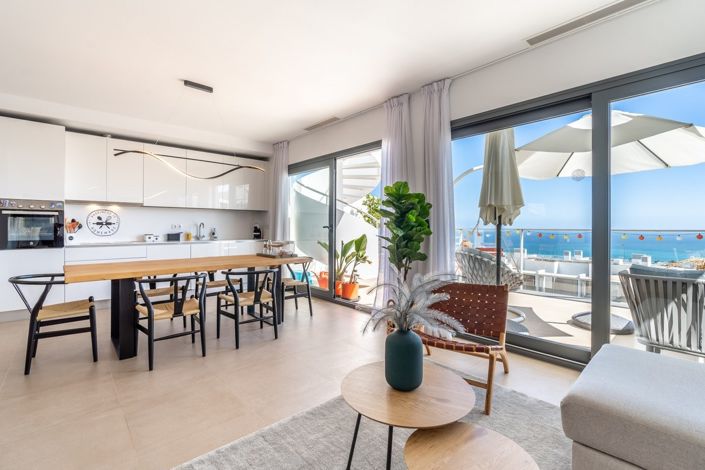 Image No.4-2 Bed Apartment for sale