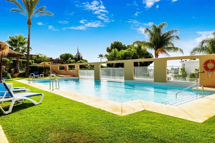 Image No.22-Appartement de 2 chambres à vendre à Estepona