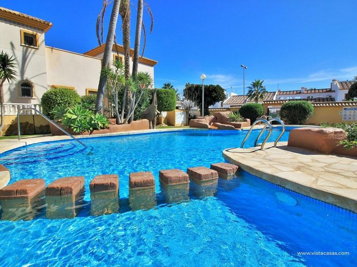 Image No.2-Maison de ville de 3 chambres à vendre à Villamartin