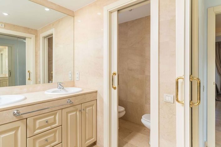 Image No.14-3 Bed Apartment for sale