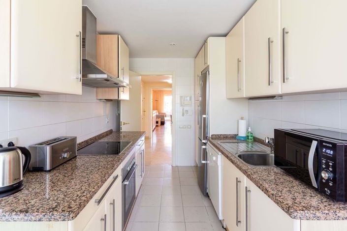 Image No.8-3 Bed Apartment for sale