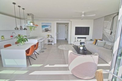 1447-472240-78d1f4f8b6655591b02d22fabb36a692d