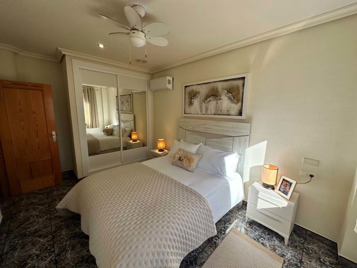 Image No.11-6 Bed Villa for sale