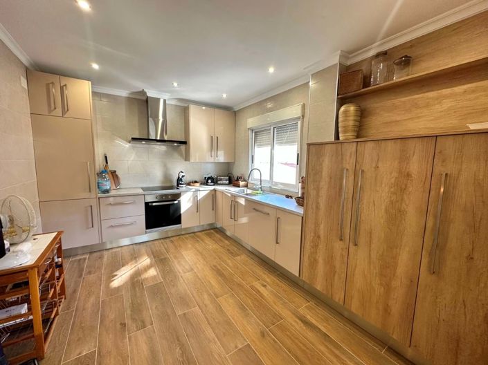 Image No.13-6 Bed Villa for sale