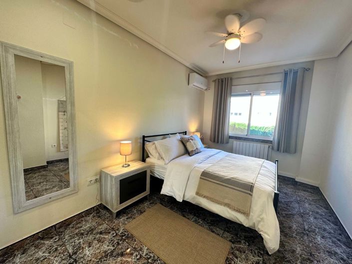 Image No.9-6 Bed Villa for sale