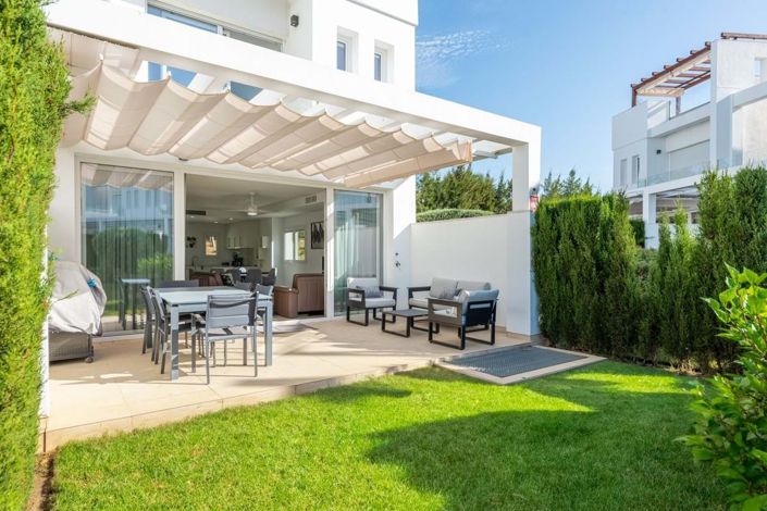 Image No.4-3 Bed Townhouse for sale