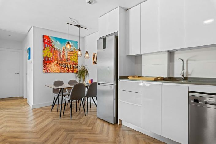 Image No.12-3 Bed Apartment for sale