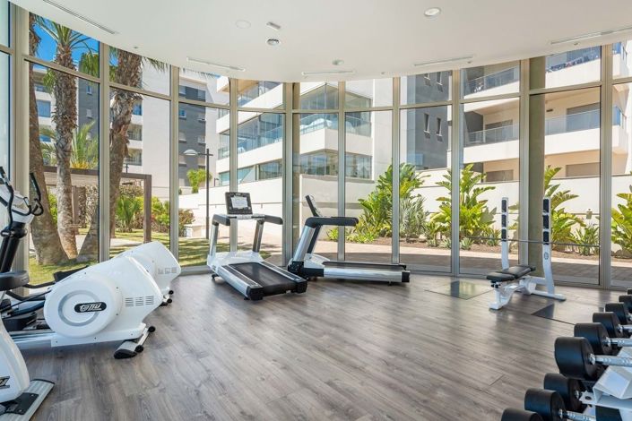 Image No.25-3 Bed Apartment for sale