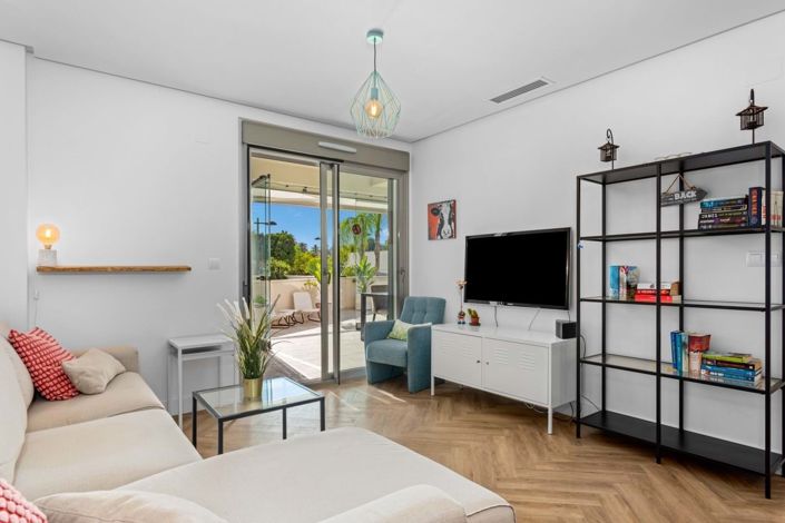 Image No.9-3 Bed Apartment for sale