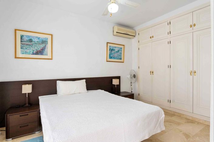 Image No.13-3 Bed Villa for sale