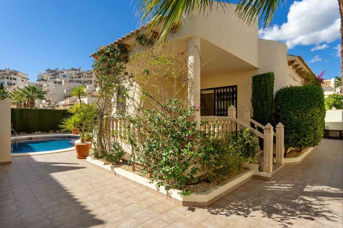 Image No.24-3 Bed Villa for sale