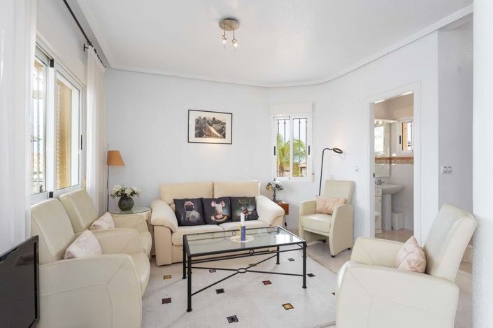 Image No.15-3 Bed Villa for sale