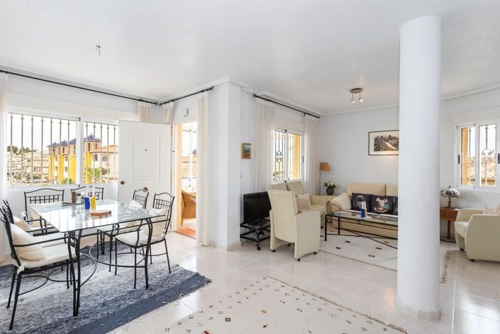 Image No.17-3 Bed Villa for sale