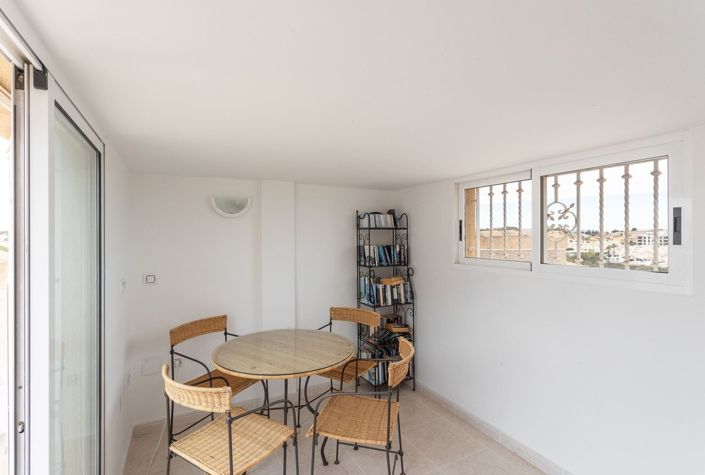 Image No.30-3 Bed Villa for sale