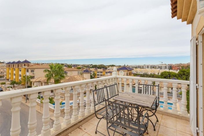 Image No.32-3 Bed Villa for sale